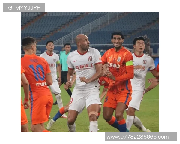 重庆足球队在冠军赛中的强势表现与未来展望分析